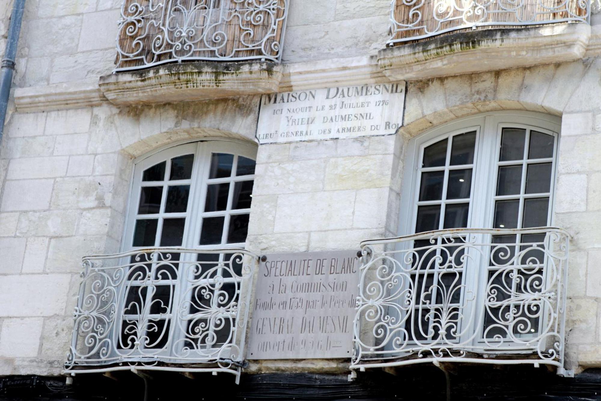 Appartement Le Clarte Périgueux Esterno foto